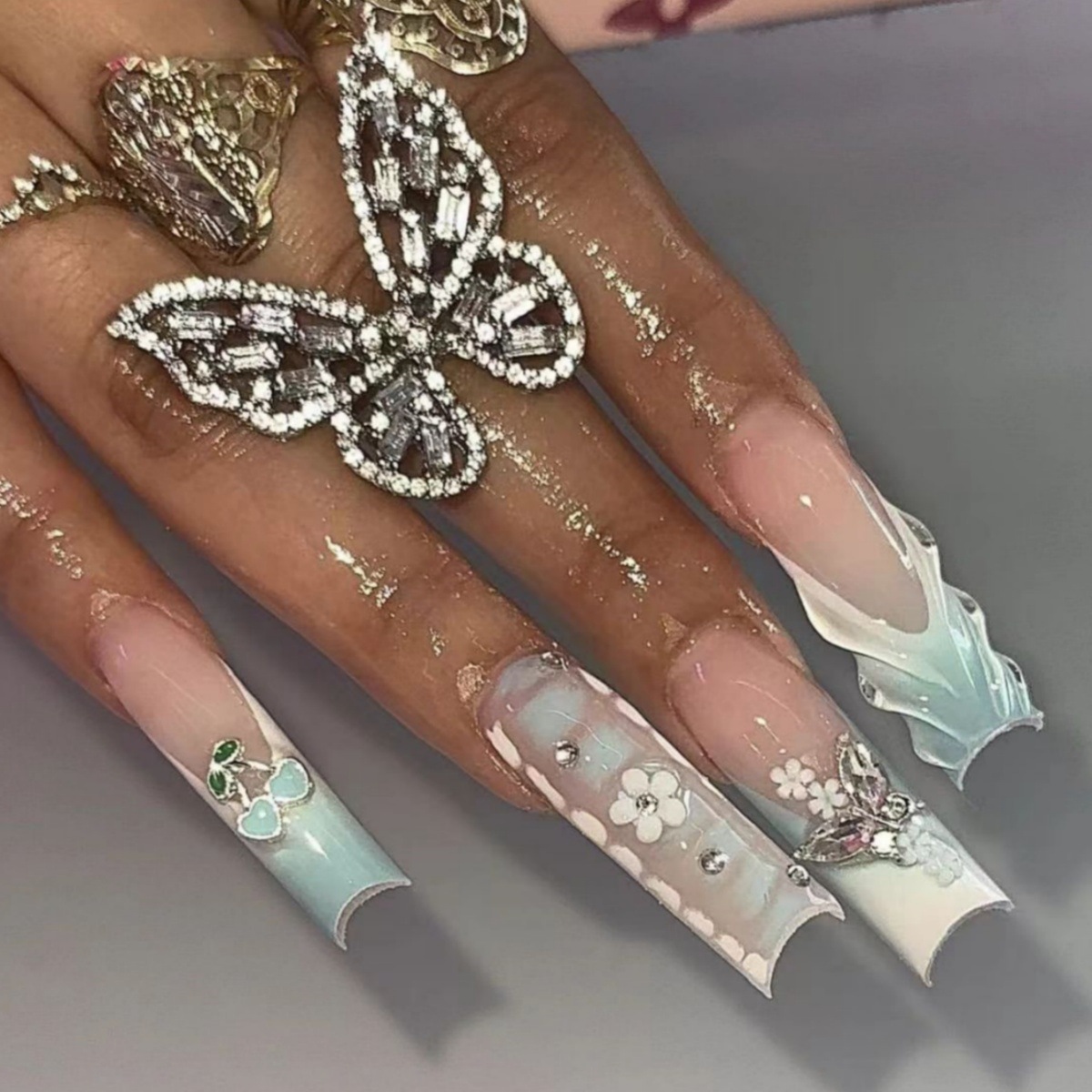 24 Uds. De uñas postizas cuadr - Nail Art Quirky reseña y precio